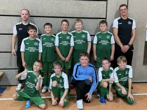 Junioren mischen Hallenfußball auf