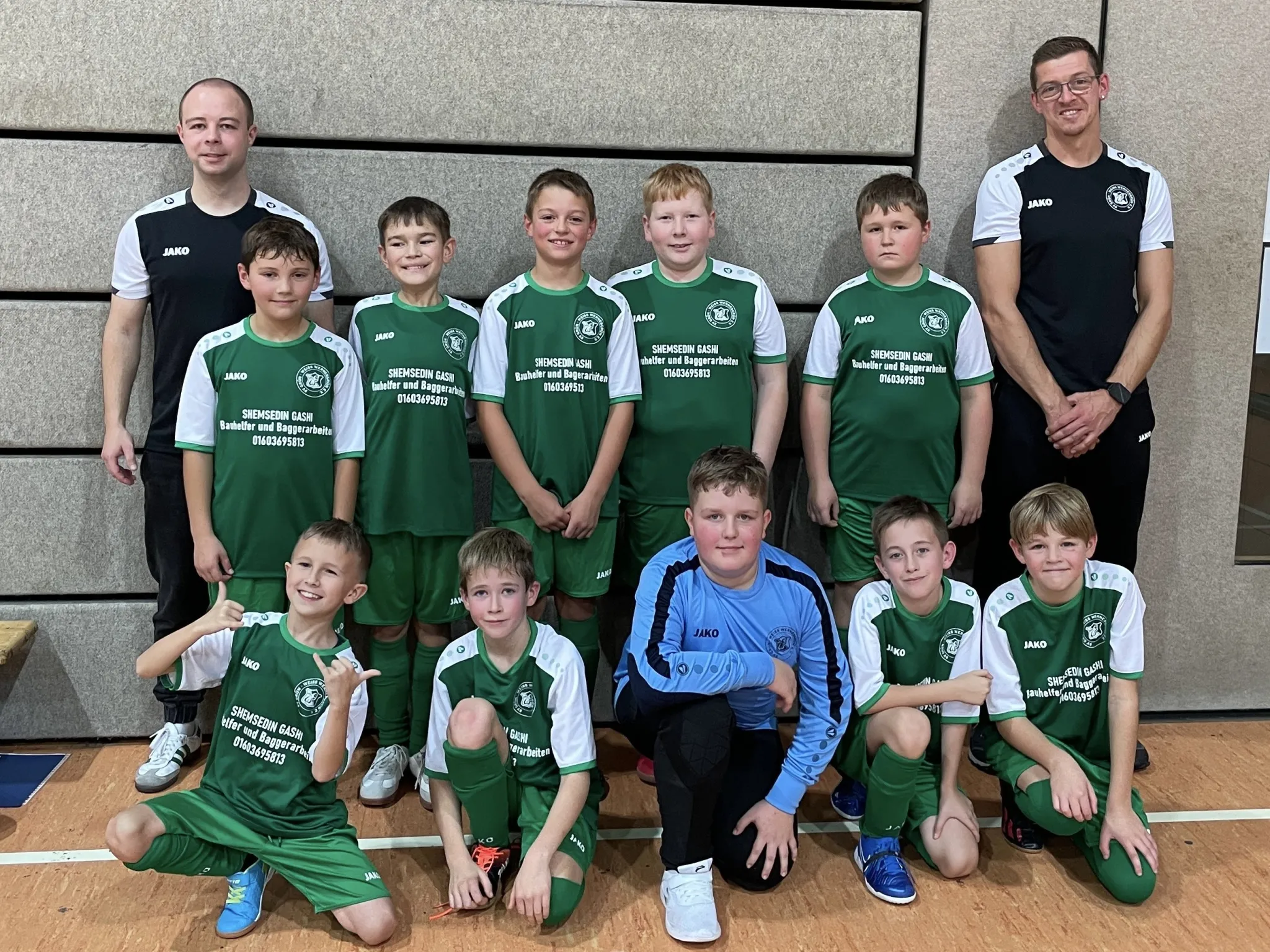 Junioren mischen Hallenfußball auf